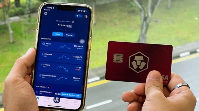 مراجعة بطاقة Crypto.com: هل هي البطاقة الوحيدة التي تحتاجها؟